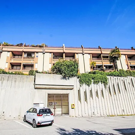 아파트 By The By Interhome 레사