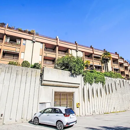 By The By Interhome Apartment